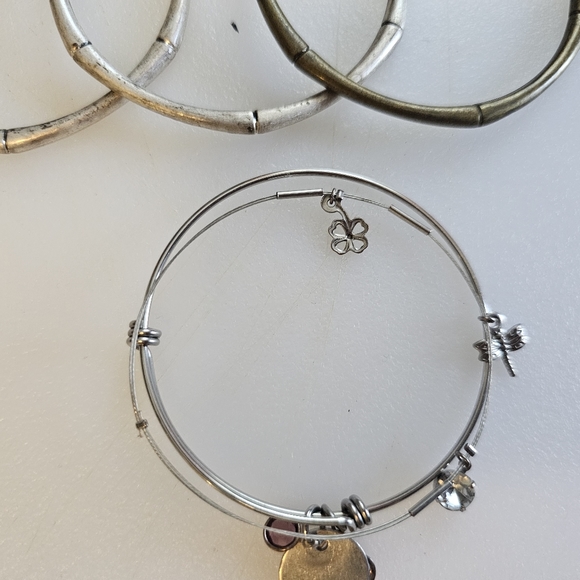 Bundle of 5 Vintage Bracelets 70s 80s - Picture 7 of 7